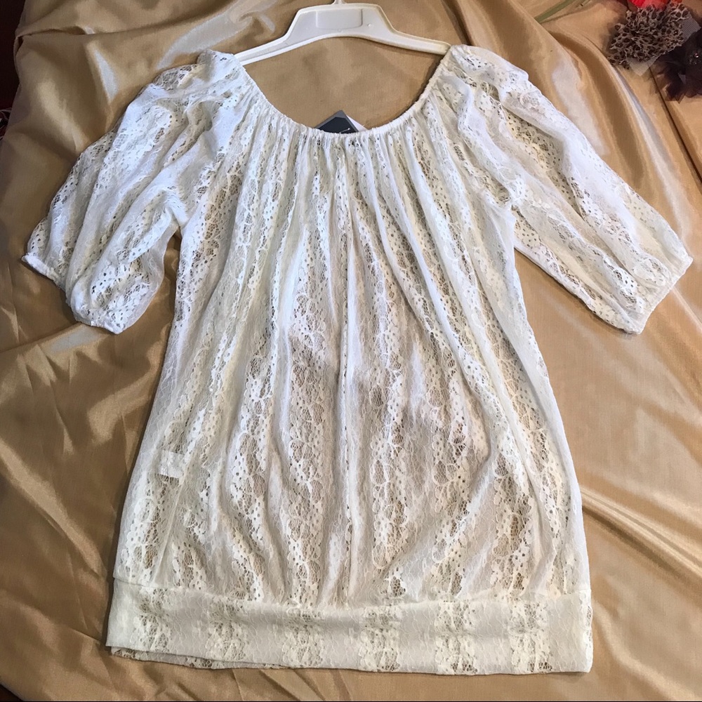 Sweet & Lacy - Picture 2 of 4